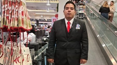 Guardia en centro comercial